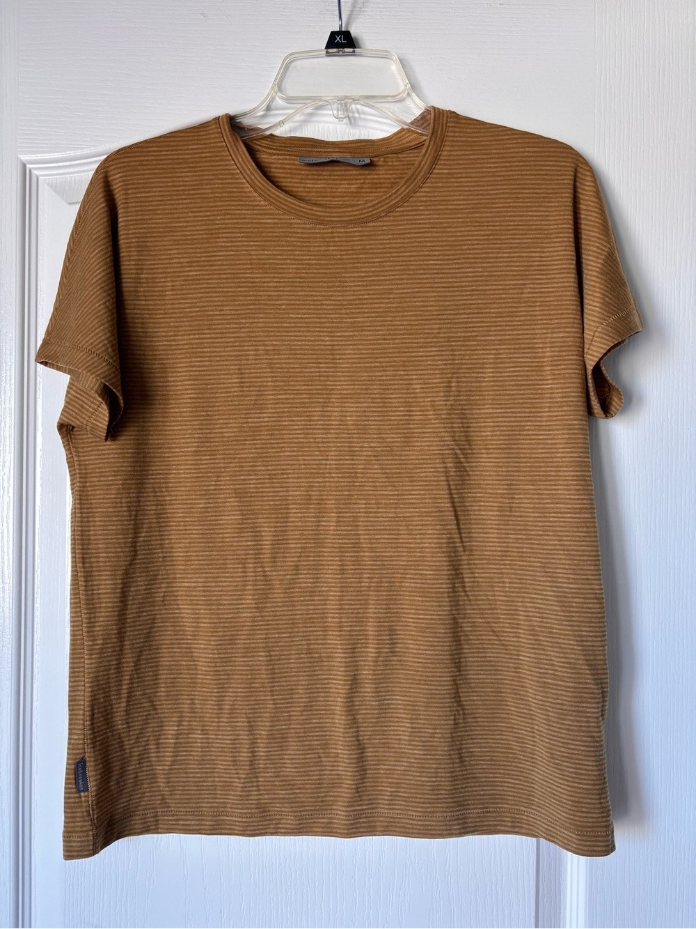 Icebreaker Womens T-Shirt Short Sleeve Round Neck Base Layer Merino Wool Gold M